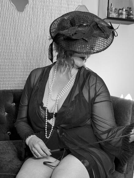 Mistress Munroe Calgary Alberta power exchange Calgary